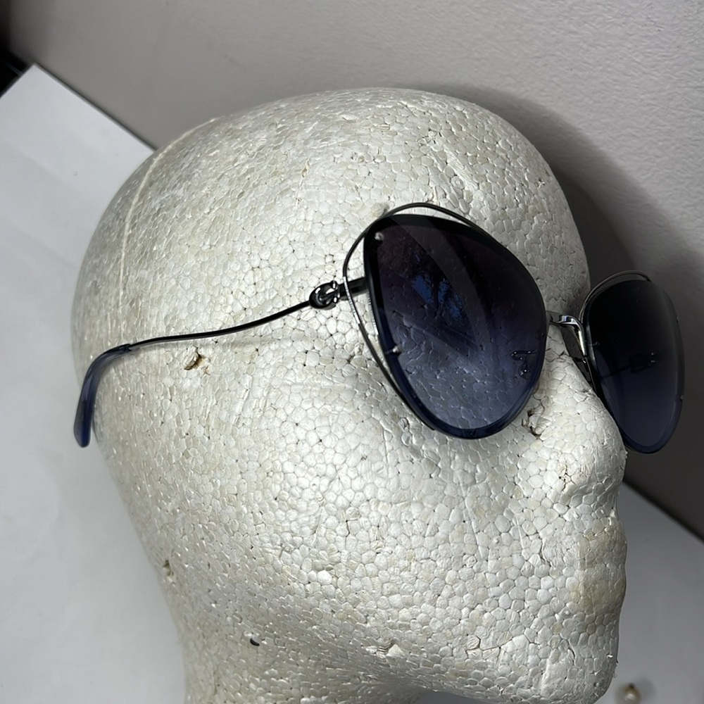 Coach Blue Grey HC 7086 90044Q Gunmetal Sunglasses with Case - Picture 2 of 13